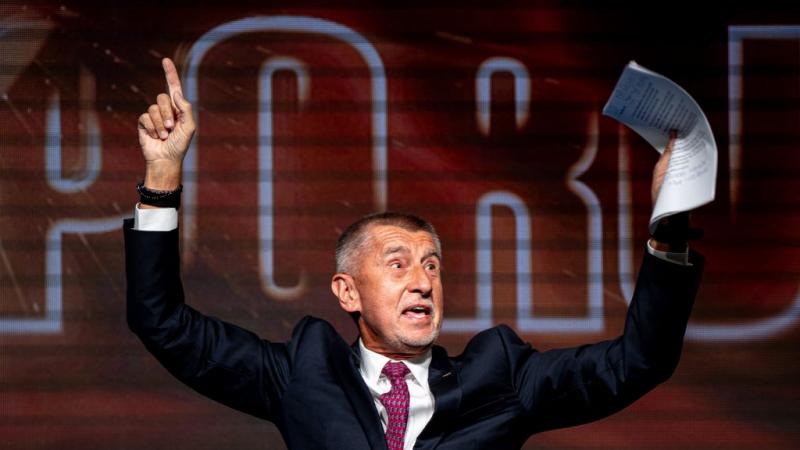 Orbán szövetségese győzelmet aratott Prágában, de a kormányalakítás nem ígérkezik zökkenőmentesnek.