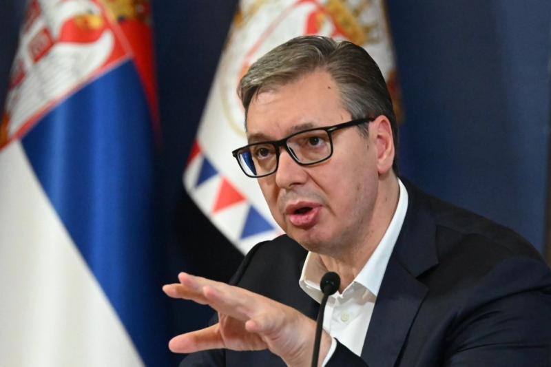 Vučić: Érdemi tárgyalások folytak az orosz delegációval a NIS ügyében, üzemanyaghiány nem várható | Vajdaság MA

Aleksandar Vučić kijelentette, hogy sikeres és konstruktív megbeszéléseket folytattak az orosz delegációval a NIS (Naftna Industrija Srbije) k