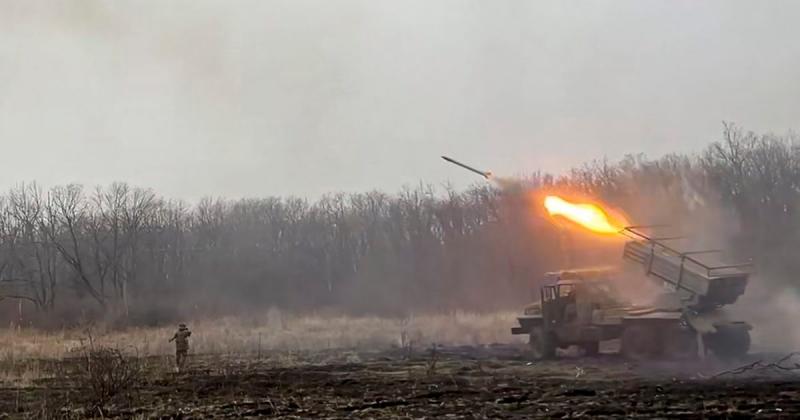 Az orosz védelmi minisztérium bejelentette, hogy négy települést foglaltak el.