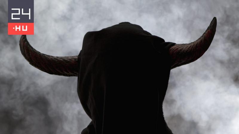 A kérdés, hogy miért nő néhány embernek szarva, különös és szokatlan jelenség, mely gyakran a fantázia vagy a mitológia világába vezet. Az ilyen anomáliák sok esetben különleges genetikai rendellenességekkel, bőrbetegségekkel vagy más egészségügyi problém