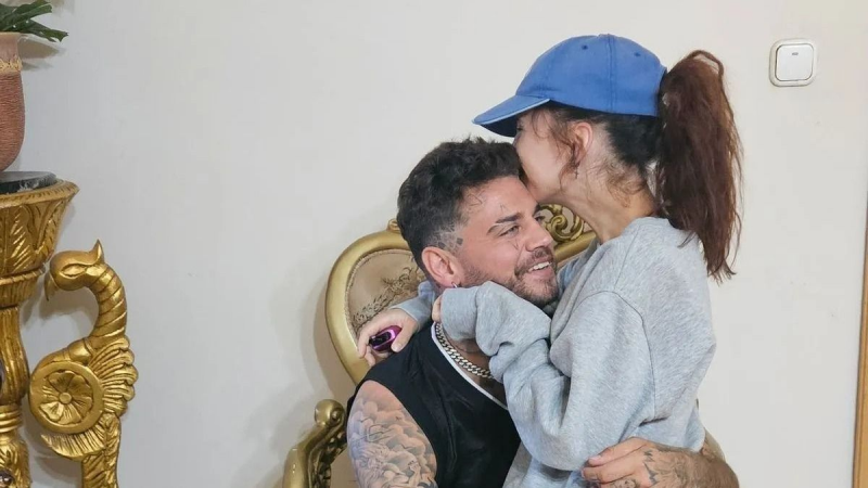 Mandula Ádám mélyen megbánta a TikTok-botrány következményeit, azonban a jogi eljárás miatt nem találkozhat fiával a tárgyalásig.