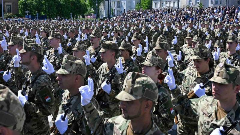 A honvédelmi dolgozók számára egy különleges egyszeri juttatás kerül kifizetésre.